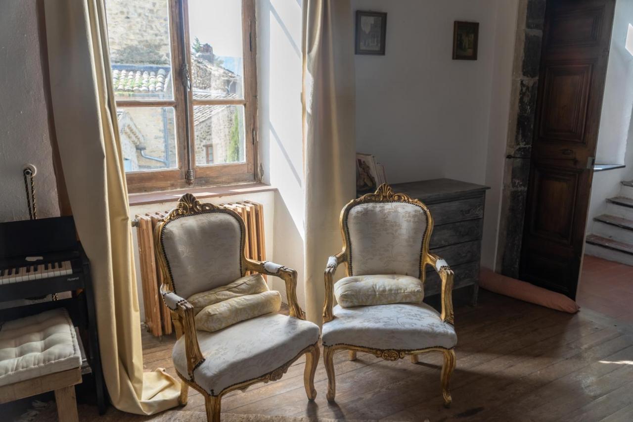 Chateau De Rosans Esterno foto
