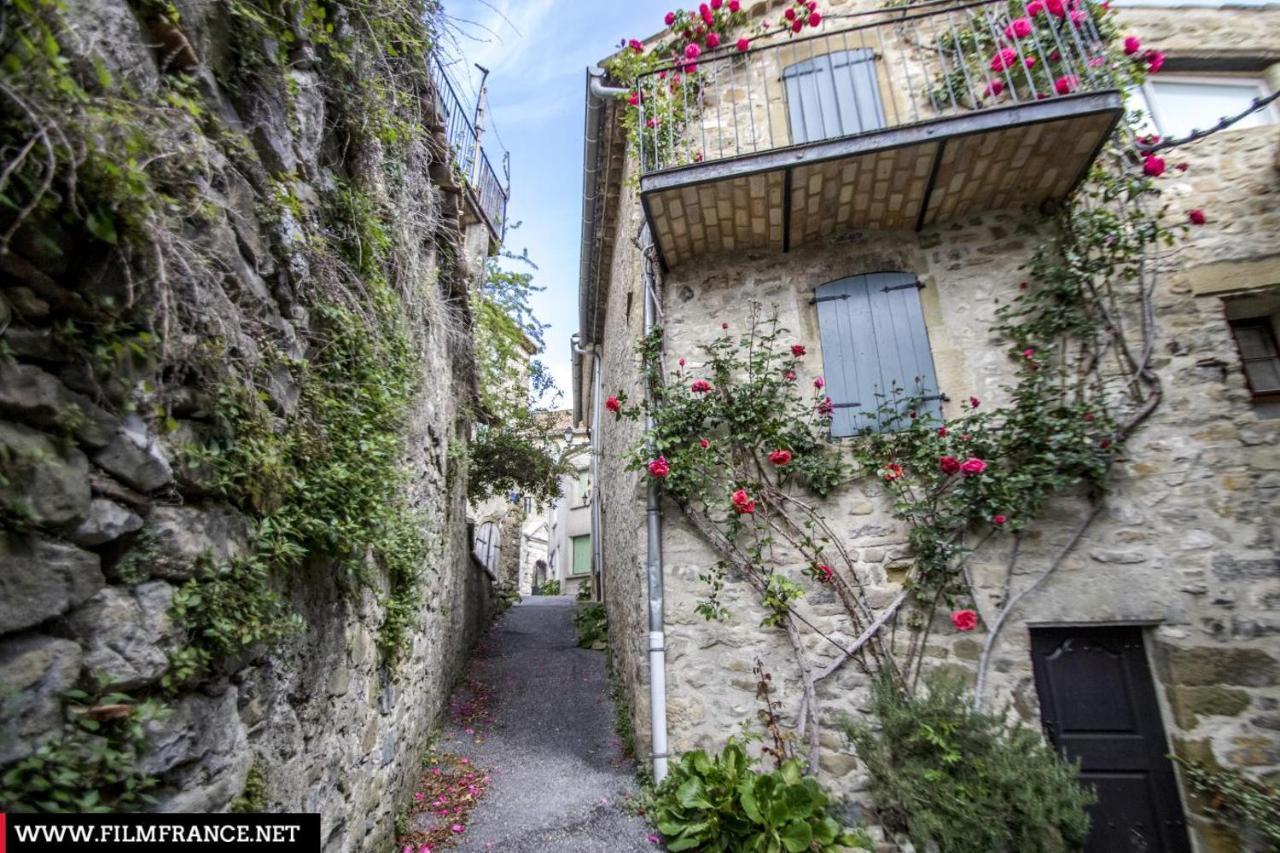 Chateau De Rosans Esterno foto